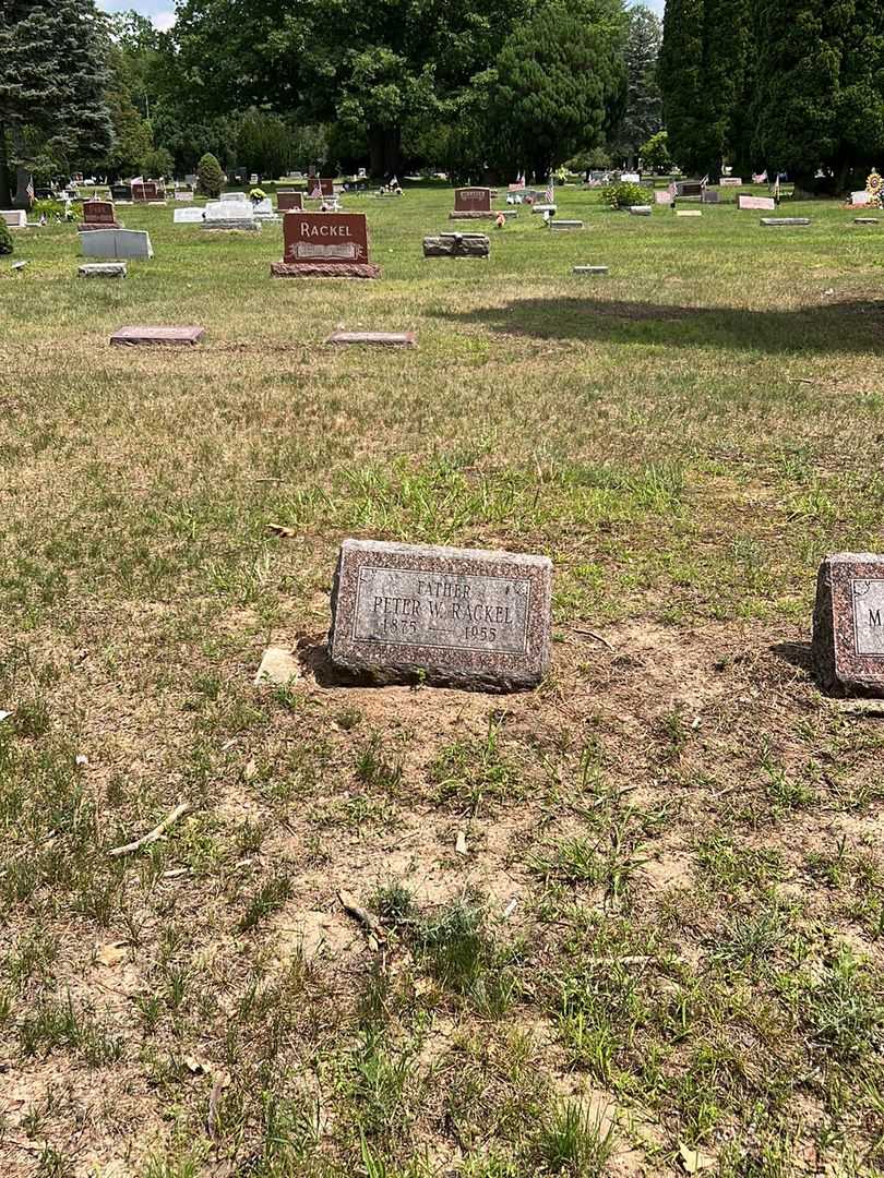 Peter W. Rackel's grave. Photo 2