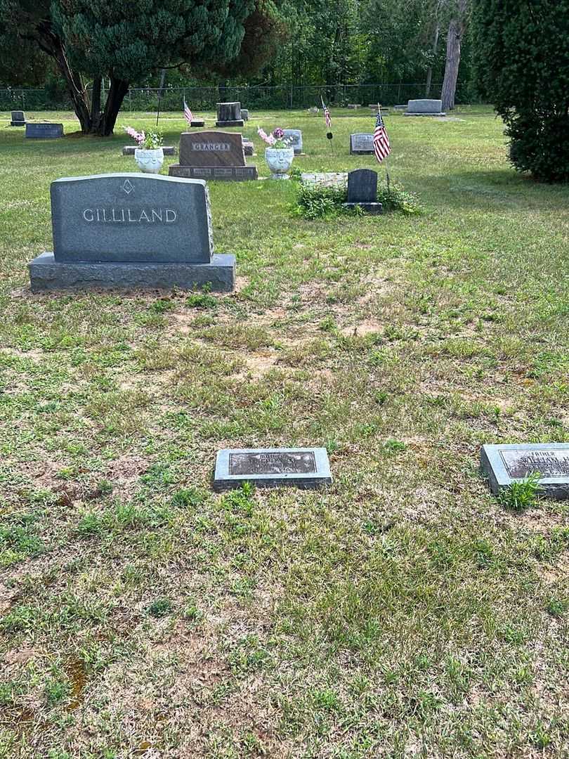 Delpha M. Gilland's grave. Photo 2