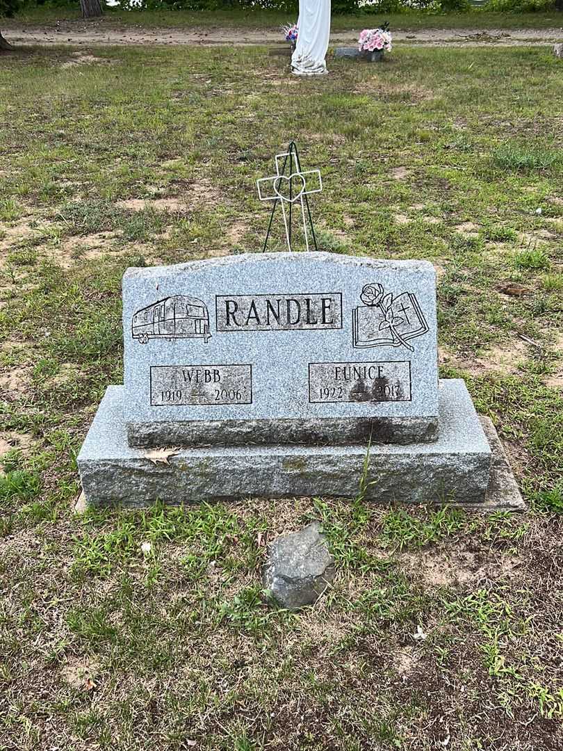 Eunice Randle's grave. Photo 1