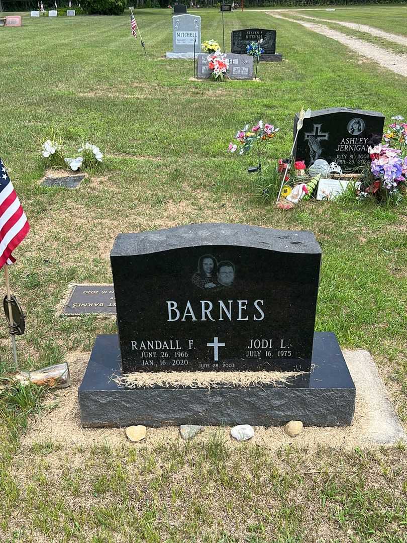Randall Forrest Barnes's grave. Photo 1