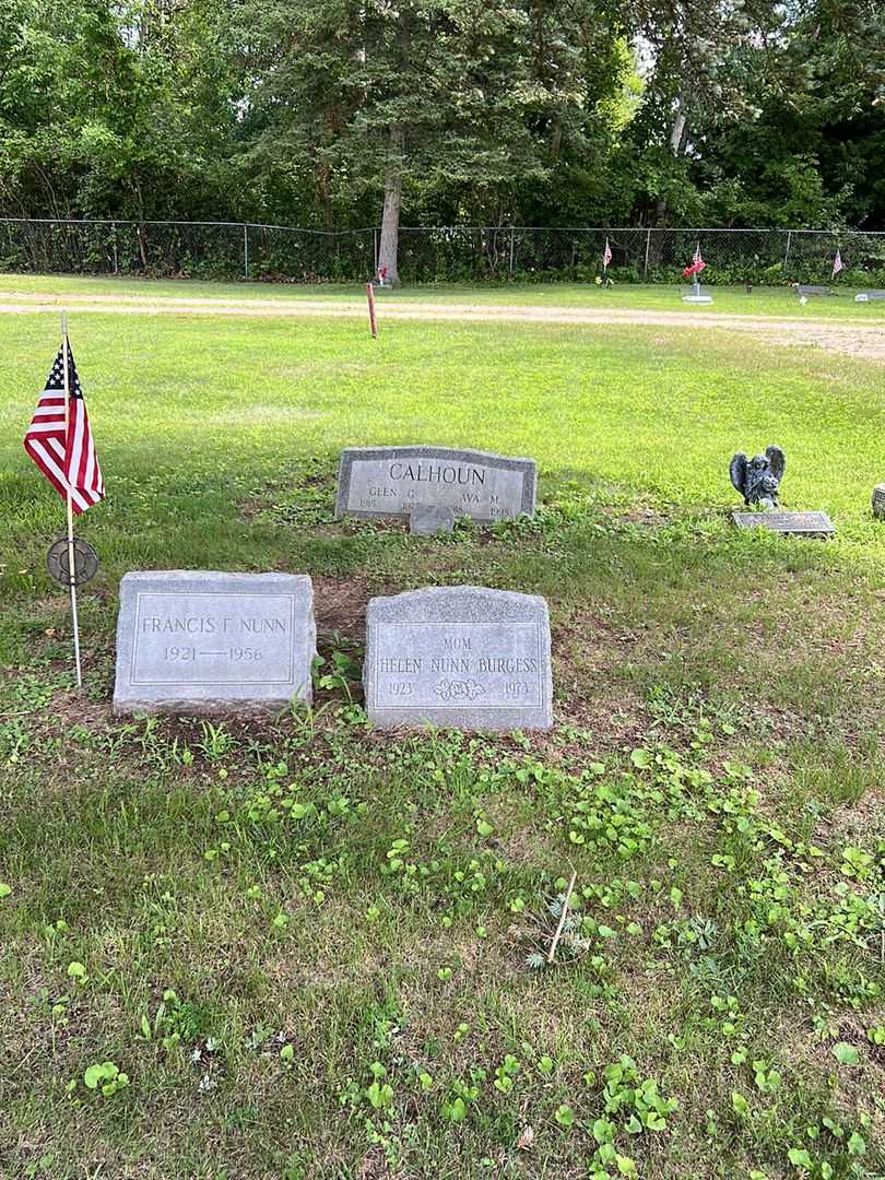 Helen Nunn Burgess's grave. Photo 2