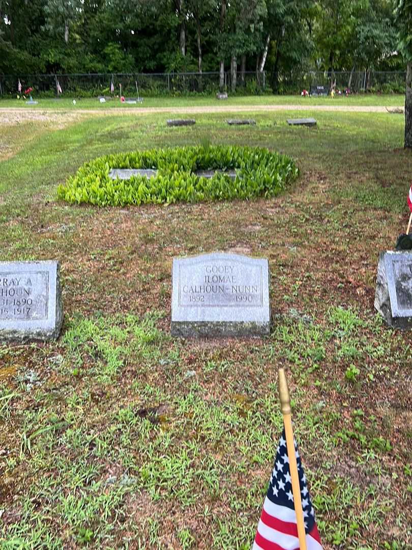 Ilomae "Gooye" Calhoun-Nunn's grave. Photo 2