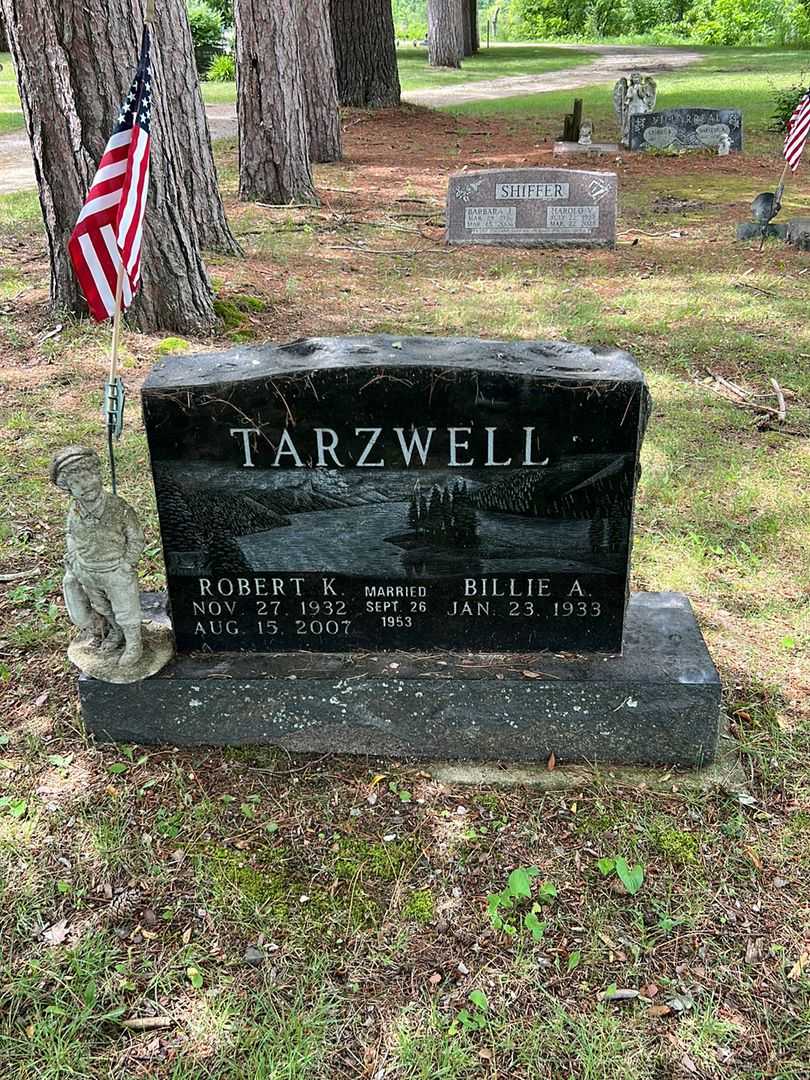 Robert K. Tarzwell's grave. Photo 1