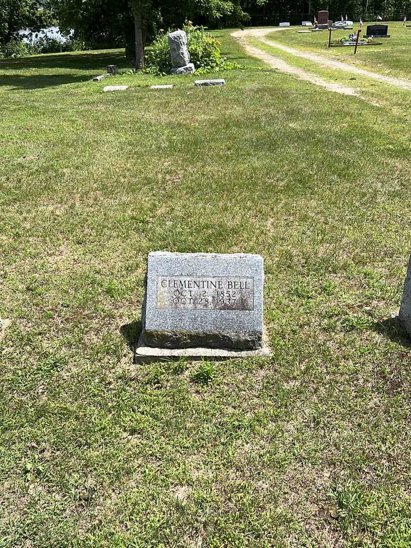 Clementine Bell's grave. Photo 2