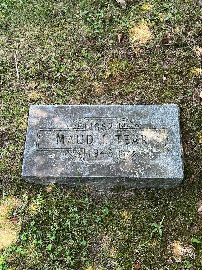 Maud I. Tear's grave. Photo 1