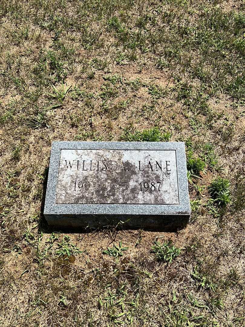 Willis A. Lane's grave. Photo 3