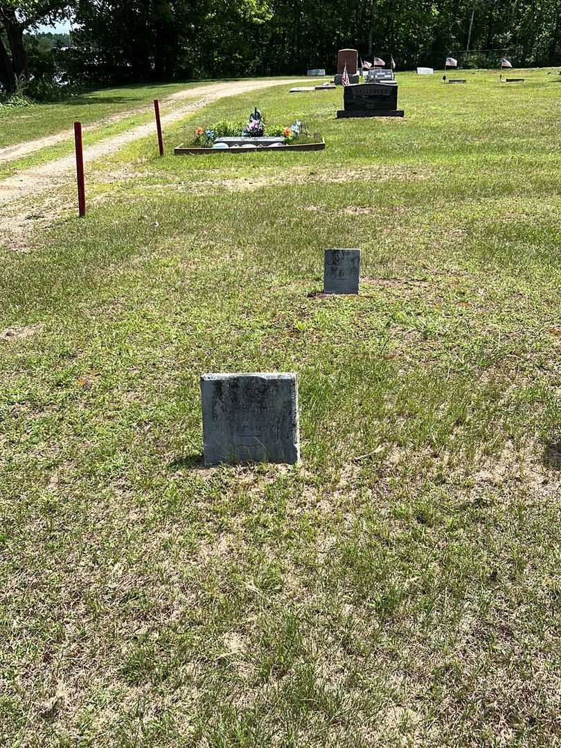 Walter Maguire's grave. Photo 2