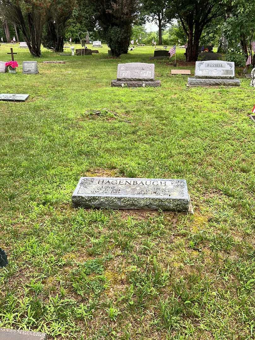 Letha Hagenbaugh's grave. Photo 2