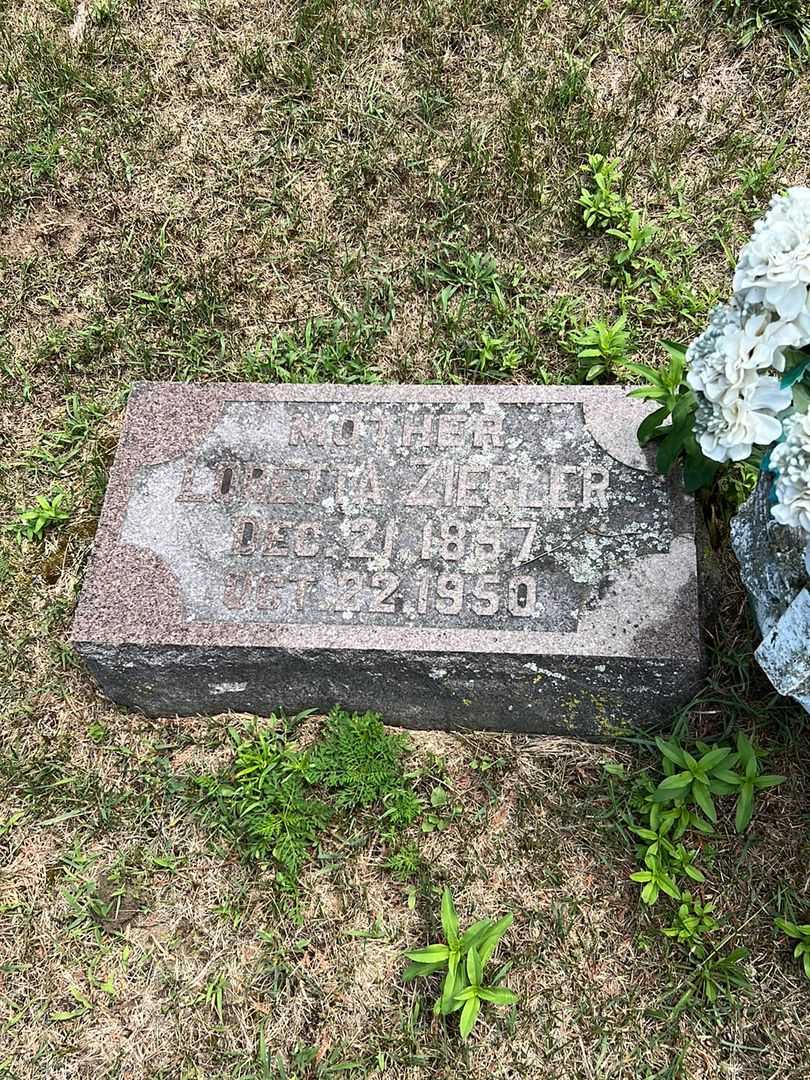 Loretta Ziegler's grave. Photo 3