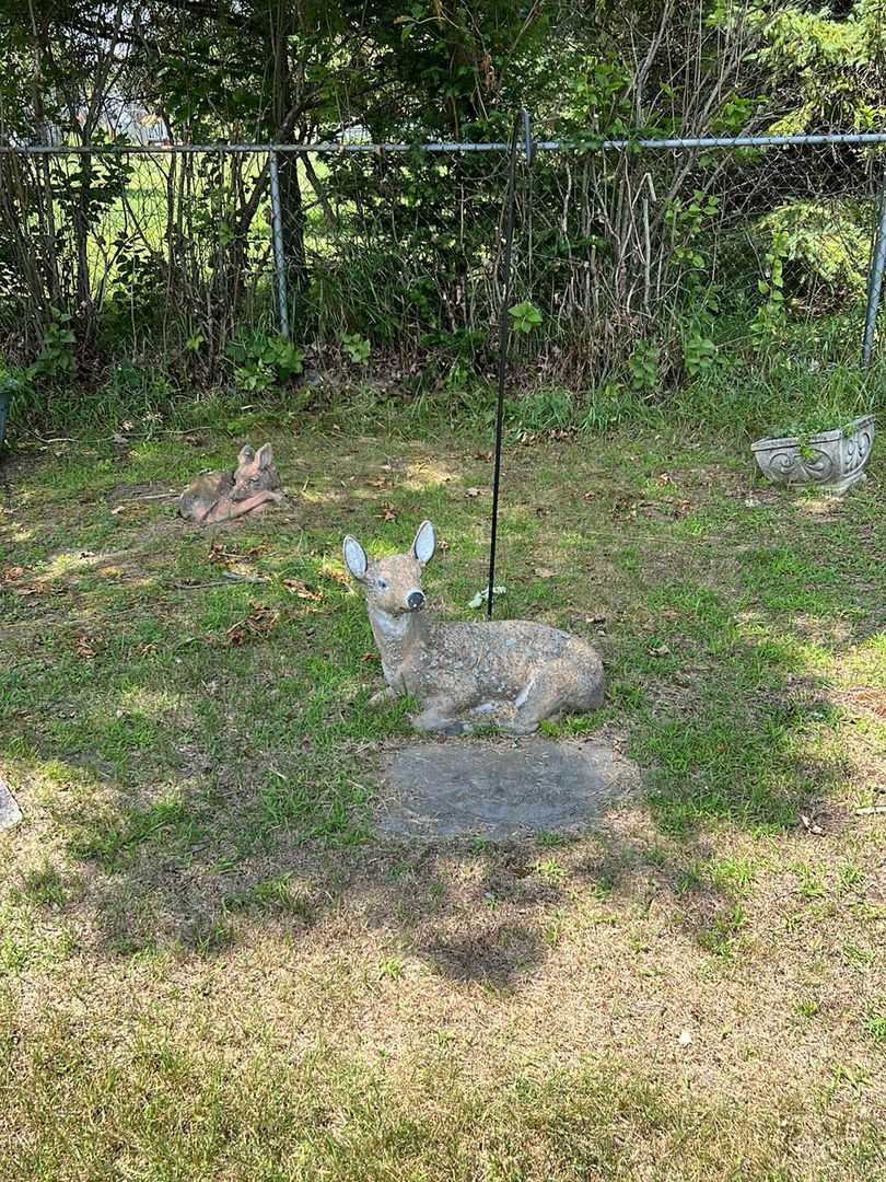 Ruth E. Baldwin's grave. Photo 2