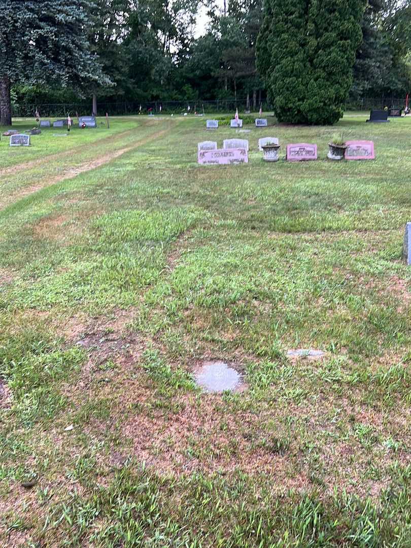 Emma Foster's grave. Photo 2