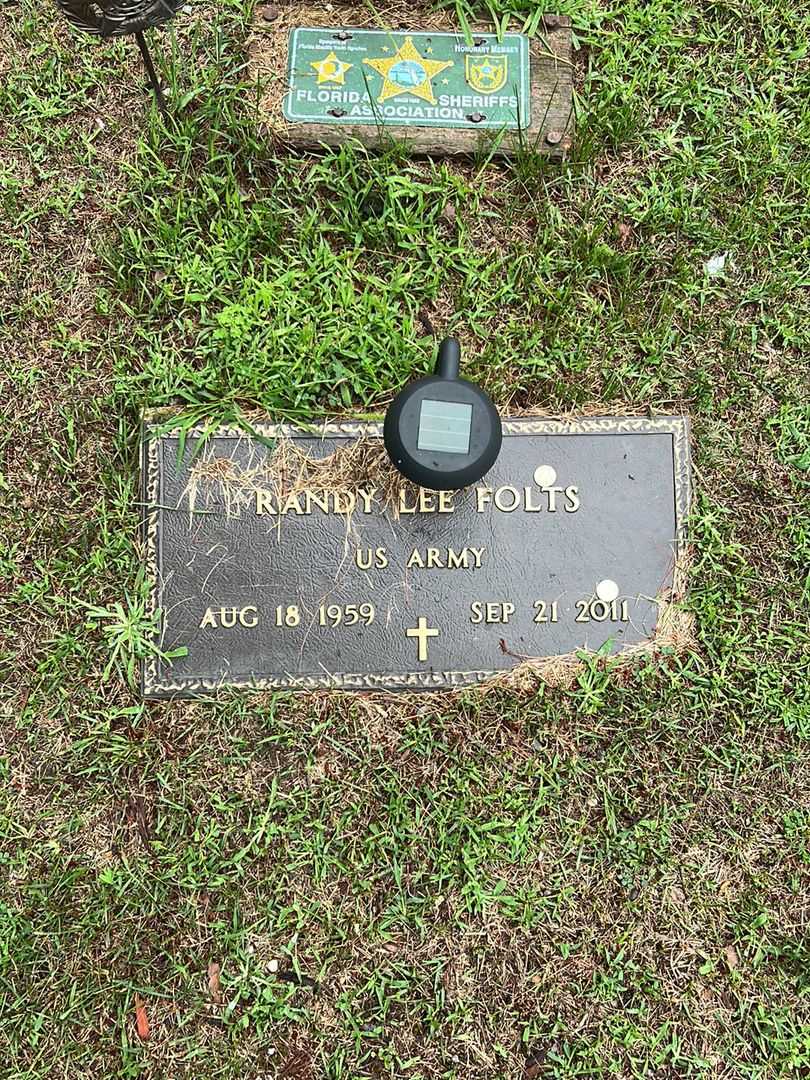 Randy Lee Folts's grave. Photo 1