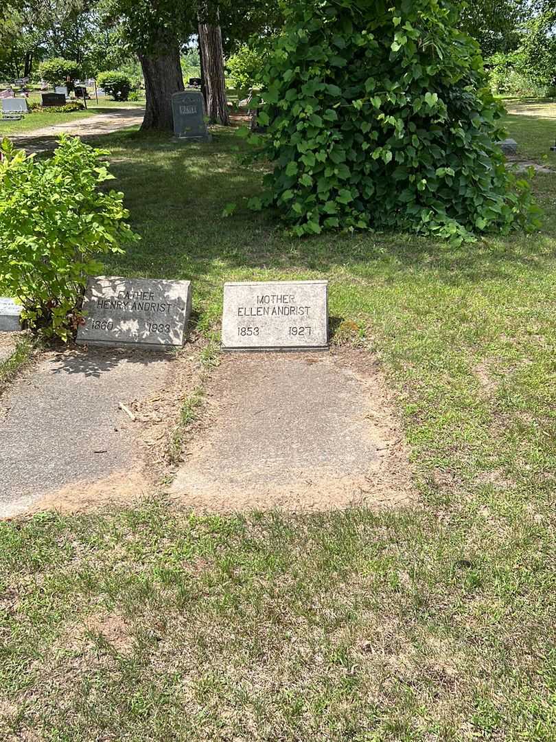 Ellen Andrist's grave. Photo 2