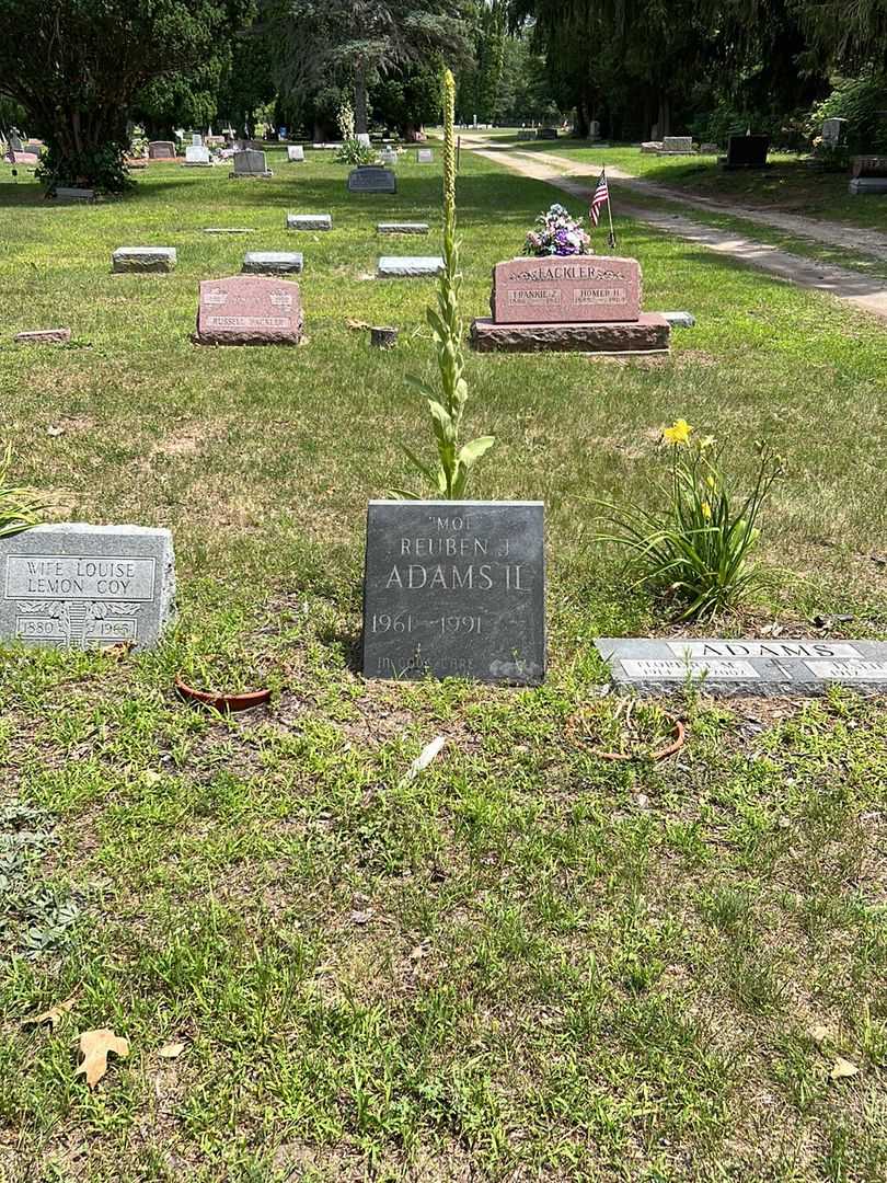 Reuben J. "Moe" Adams Second's grave. Photo 2